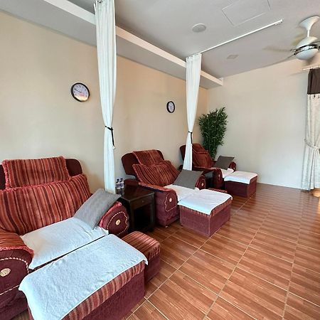 Sam Hotel Sitiawan Exteriör bild
