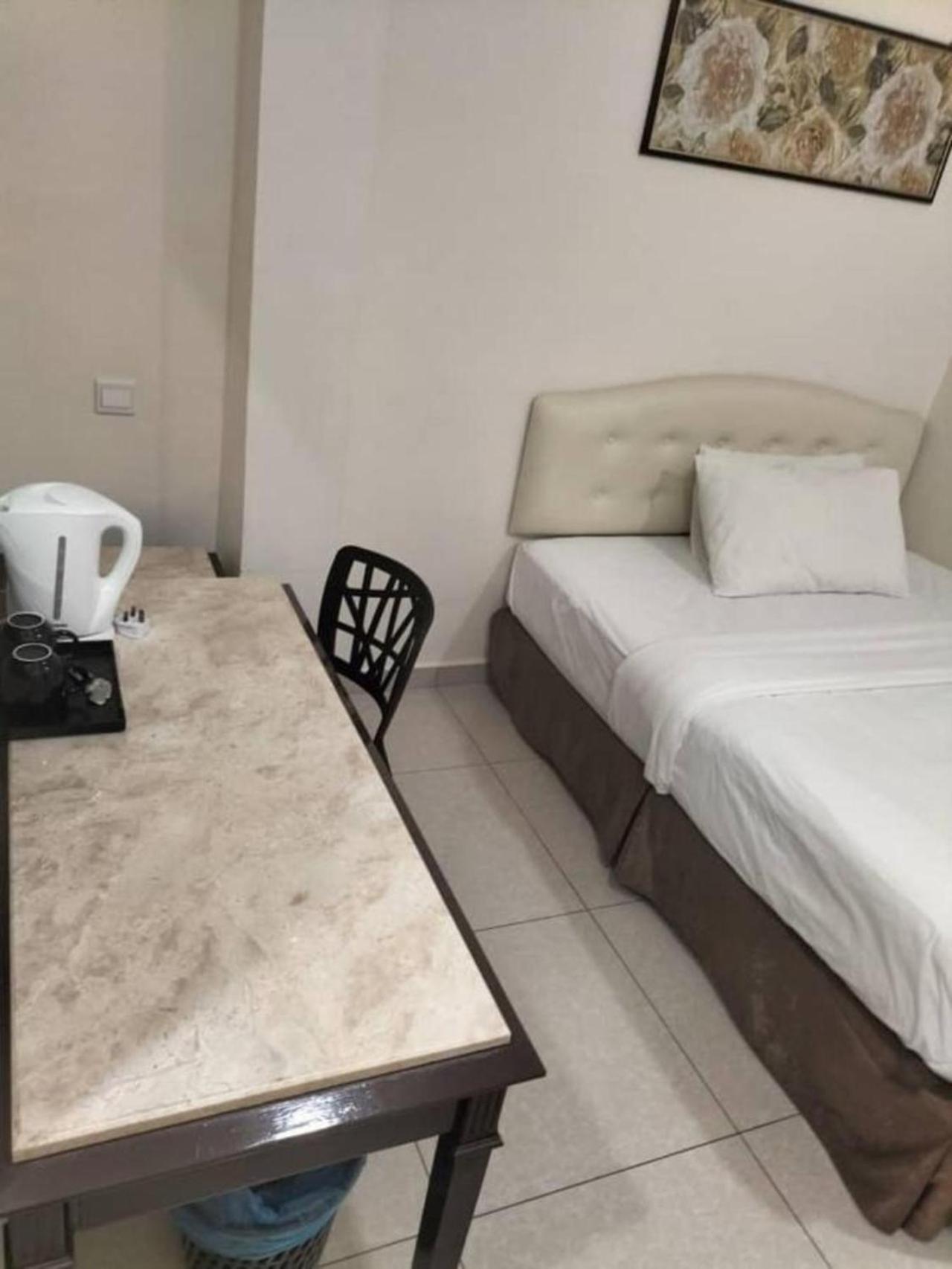 Sam Hotel Sitiawan Exteriör bild