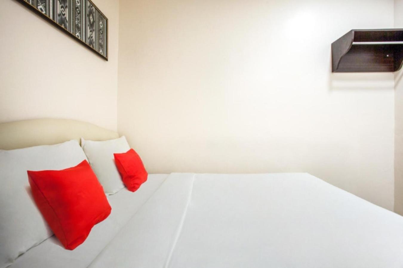 Sam Hotel Sitiawan Exteriör bild